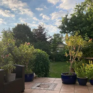 https://zimmer-am-volkspark-nhe-arenen-und-trabrennbahn.hamburg-hotels-de.com